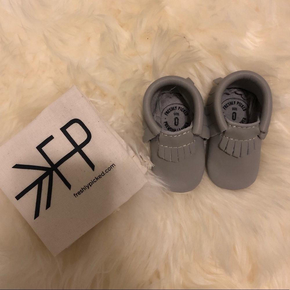 Freshly Picked Newborn Cashmere (Grey) Moccasins